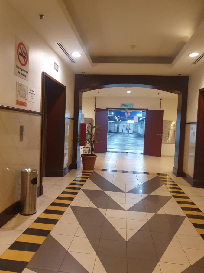 Moonlight Service Suite Kuala Lumpur Kültér fotó